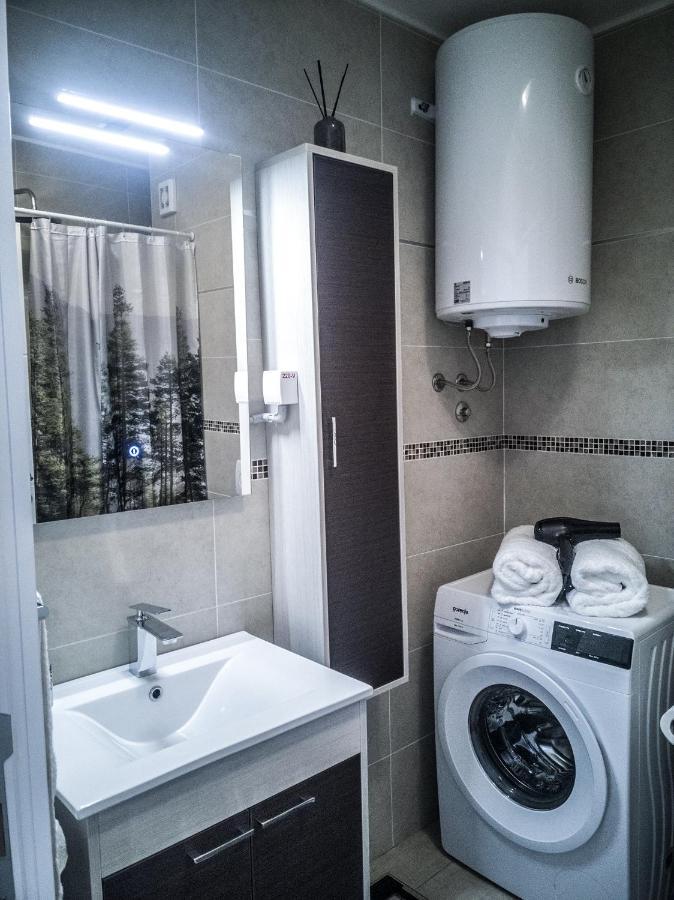 Raw Industrial City Apartment Subotica Dış mekan fotoğraf