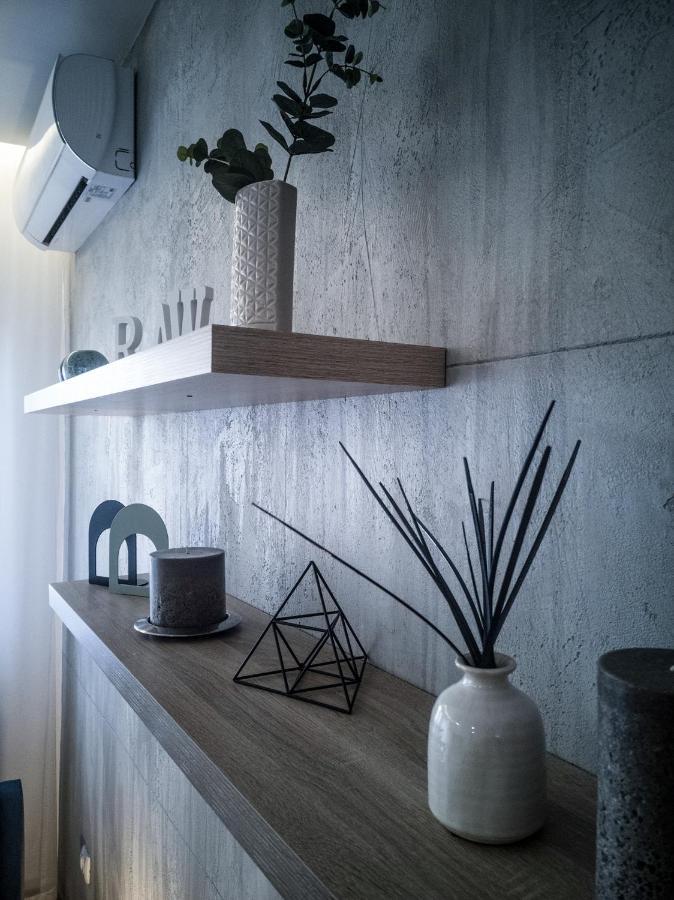 Raw Industrial City Apartment Subotica Dış mekan fotoğraf
