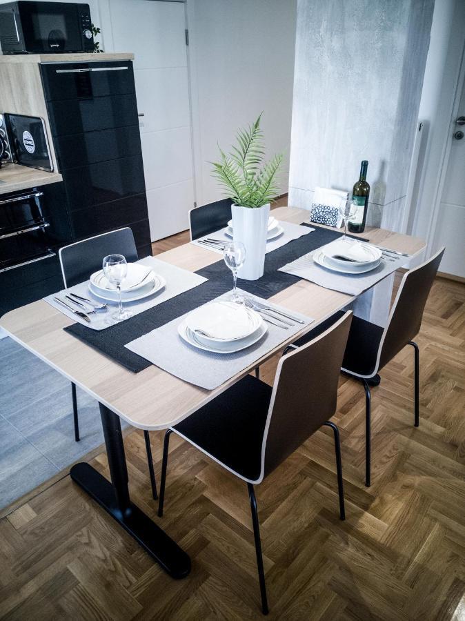 Raw Industrial City Apartment Subotica Dış mekan fotoğraf
